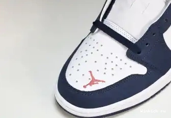 Navy Midnight Jordan SB Low 1 0626